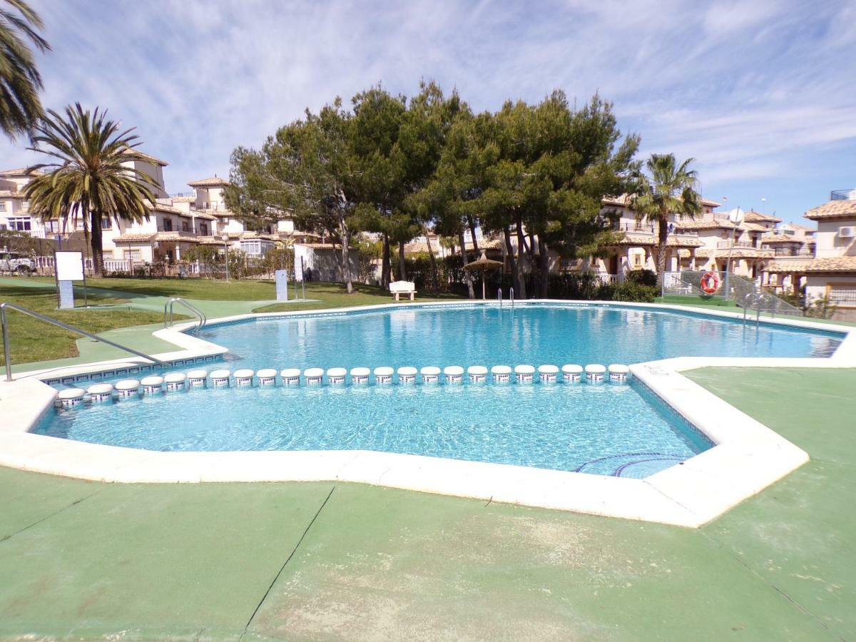 Pinada Golf Resort, Calle Chile Orihuela Exterior photo